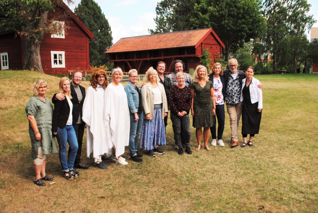 Sommarkonsert i Mjölby hembygdsgård söndag 2/7